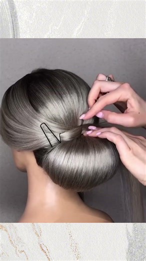 How to make sleek bun? Low bun bridal hairstyles