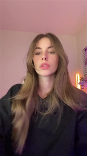 live right now!!! ttv evacudmore_ | eva cudmore