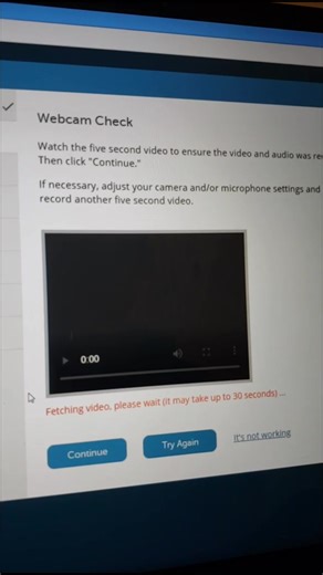 POV: youre taking an exam with Lockdown Browser🤡#lockdownbrowser #proctored #exam #stress #onlineschool #mcmaster #university #studentproblems #fypシ