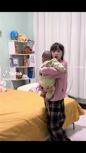 Lee Kam Hee Lee (@lee.kam.hee.lee)’s videos with 原聲 - Lee Kam Hee Lee