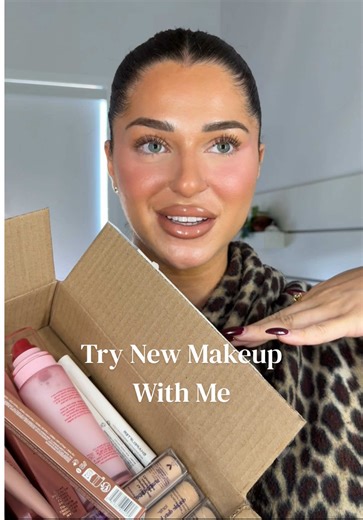 In depth tutorial !!! @Morphe Cosmetics @Charlotte Tilbury @Huda Beauty @patrick ta @ONE SIZE BEAUTY @rhode skin @bobbibrownth @Armani beauty @BASMA Beauty @Diorbeauty @Kylie Cosmetics @Kosas @Benefit Cosmetics #makeupreview #newmakeup #makeuptutorial #makeupartist #fyp