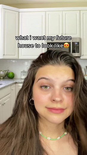 #greenscreen retro 70’s interior design has my whole ❤️ #retrodesign #70s #70saesthetic #conversationpit #retrodesign