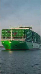 #everace #evergreen #containership #ship #shipping #cargoship #megaships #ships #giants #shorts