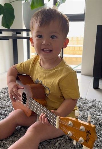 18 month old serenading me 🥹 #musician #toddler #ukulele