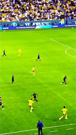 Air Ronaldo has cleared for takeoff. ✈️🐐 #football #shorts #viral