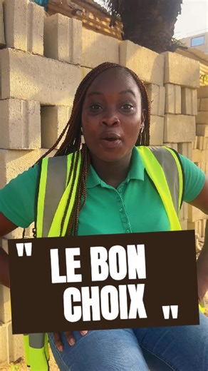 On ne construit pas une maison avec des souvenirs de fête, on la construit avec de la discipline. Plutôt que de dépenser dans l'éphémère, choisis de bâtir ton futur, brique après brique. · Moins de bruit aujourd'hui. · Plus de sécurité demain. Chaque brique achetée maintenant est un pas de plus vers ton chez-toi. Fais le bon choix : investis dans le solide. 🏗️✅ #LaFaBrick #Investissement #Bénin #BâtirDurable #Discipline#brique