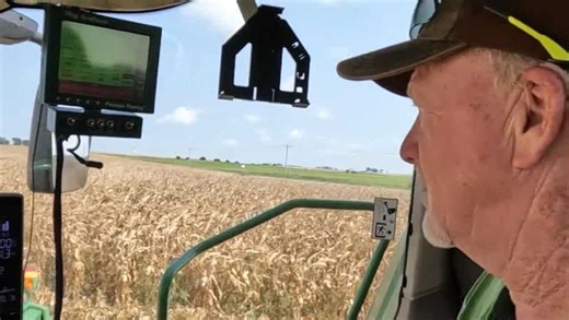 Some Iowa farmers starting corn harvest early this year