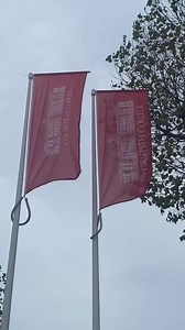#一起享受大自然的美 2022年格里菲斯学院——莫赫悬崖（爱尔兰语：Aillte an Mhothair）之旅莫赫悬崖位于爱尔兰西海岸克莱尔郡境内，是欧洲最高的悬崖，最高点高出大西洋海平面有214米[1]，悬崖沿着爱尔兰西海岸绵延8千米。#最美的风景在路上 #保持热爱奔赴山海 #沿途随拍 #每一个瞬间都值得被记录 #爱尔兰 #爱尔兰格里菲斯学院