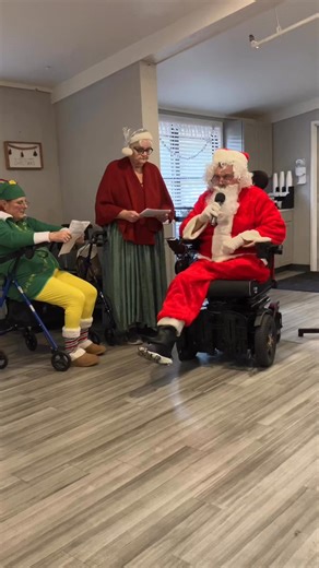 🤣😂😳……Resident Christmas Play!!!!🎅🤶🧑‍🎄 #christmas2025 #AssistedLivingActivities | Springfield Assisted Living