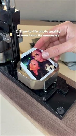 The gift that makes them smile 😍 #sentimentalgift #personalizedgift #partyfavors