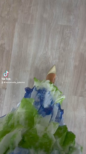 6.7K views · 40 reactions | ABITO MOD MALAGA | Laura moda | Facebook