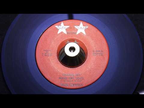 Star-Track 💠 D-350 💠 Gail Nevels 💠 Taking My Mind Off Love & He Can't Do Without Me 💠 1978