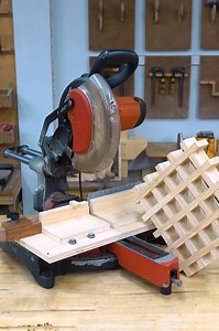 62K views · 589 reactions |  Hey DIYers! If you’re looking to up your woodworking game, you HAVE to check out these mind-blowing miter saw jig hacks! 漢✨ They’ll save you time, improve your cuts, and make your projects look pro-level! Trust me, you don’t want to miss these tips!  #MiterSawHacks #DIYProjects #WoodworkingTips #JigItRight #CraftyCreations #HomeImprovement #WoodworkMagic #ToolTime #InstaDIY #CreativeHacks | Woodworking Tools | Facebook