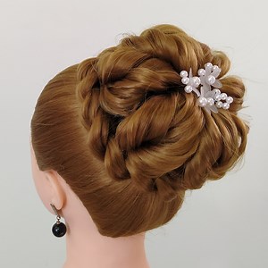 17M views · 16K reactions | Learn to Make Bun Hairstyle in Easy Steps | DIY Hacks | Facebook