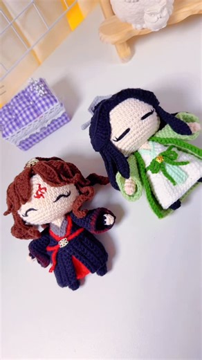 Cuckoo Craft on Instagram: "“I’m addicted to glue” 😂"