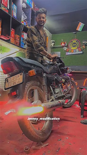 jeetey_modification🧿 on Instagram: "Happy Diwali 🪔 on Splendor Rx 100 silencer … . . . . . . . . . . . . . . . . . . . . . . . . . . . #rx100 #reels #short #foryoupage #instagram #trinding #hero #vireel #rx100silencer #splendarlover❤️ #happybiwali💥🪔🎆🎇 #patake💥"