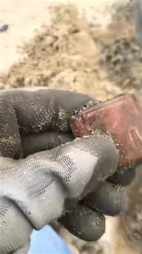 Full video of the find on live! #metaldetecting #tresurehunt #viral #fypシ