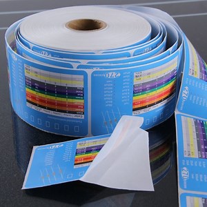 [Hot Item] Custom Private Matte Vinyl Skin Careroll Labels with Spot UV Finish