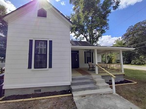 409 Jackson Street W, Hampton, SC 29924 - MLS 23023703 - Coldwell Banker