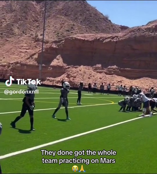NFL Football Training Camp on Mars 😭🙏