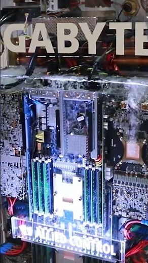 Fluorinated Liquid Cooling for Computers #shorts