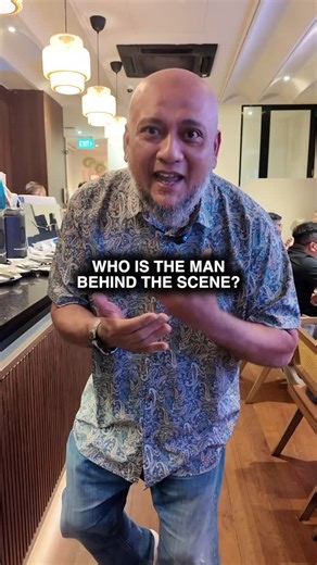 ‎Loong Dim Sum حلال‎ on Instagram: "🥢 Ever wonder who’s behind the flavors at Loong Dim Sum? Meet Chef Derek — the master behind every juicy dumpling, every balanced broth, every handcrafted bite. 👨‍🍳✨ With decades of experience in Chinese cuisine, Chef Derek brings tradition, skill, and heart to every dish — reimagined the halal way. No shortcuts. No compromises. Just pure passion on a plate. Next time you taste that perfect dumpling… now you know who made it. #MeetTheCh