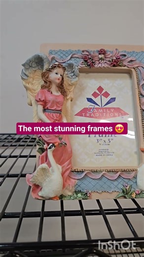 the most stunning frames I have ever seen 😍 #pictureframes #thrifting