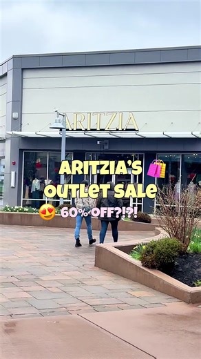 Calling All… this is just a reminder that an Aritzia outlet does exist and they have items up to 60% off 😍🛍️🩷 Run to @toronto_po to check it out and follow for more finds and deals! #aritzia #aritziaoutlet #torontopremiumoutlet #torontooutlets #fyp