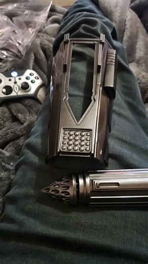 Gauntlets V2 with Whistling Birds.... #mandalorian #gauntlets #cosplay #starwars #themandalorian #comic #whistling #birds