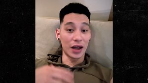 Jeremy Lin Recovering Well After Scary Head Injury, 'No Long-Term Issues'