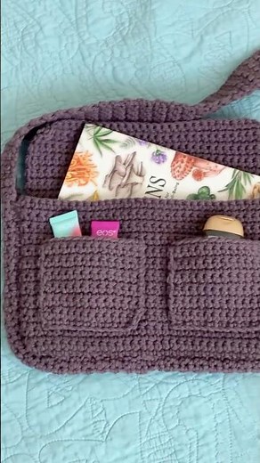 Crochet messenger bag #crochet #crochetbag ‪@mahumcrochets‬