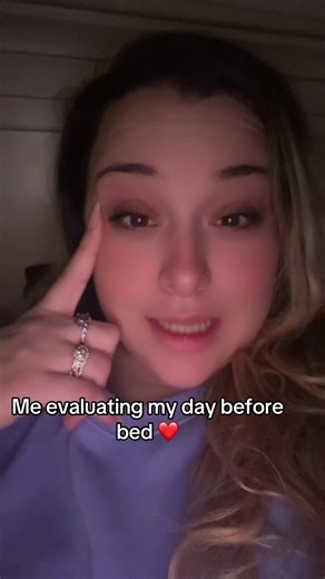 The good ‘ol self eval for the day… never fails 😩😬🫡 #hotmess #dumpsterfire #momsoftiktok