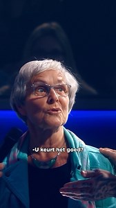 Het stylingproces van deze band en... OMA! 😂 #TheHeadliner | RTL