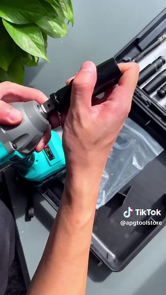 Game-Changing Electric Impact Wrench for 2025