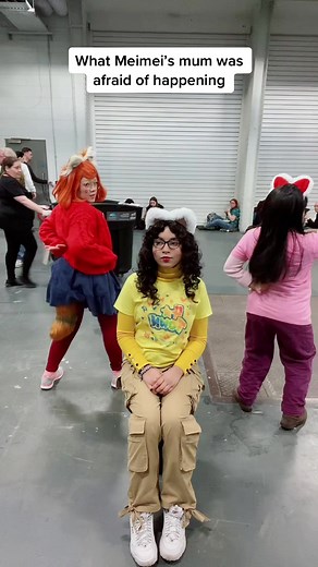 Sasha Gyrating Chi Xie Dance Response