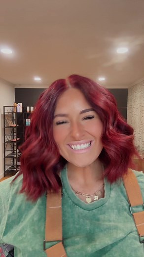 Lets curl my hair 💕 #shorthairstyles #curls #shorthair #redhair #hairtok