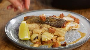 Get a little taste of Spain in your kitchen with this amazing recipe for Blue Eyed Cod with Chorizo and Clams! Much simpler than it looks, and even tastier 😋 http://everydaygourmet.tv/recipe/blue-eyed-cod-chorizo-clams/ | Everyday Gourmet