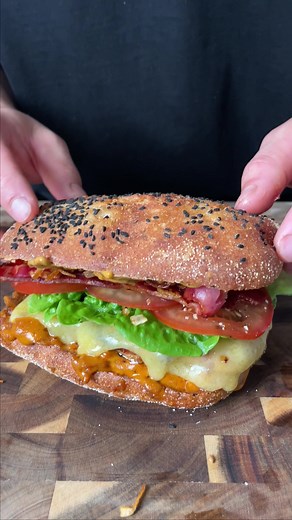 Delicious Chicken BLT Sandwich Recipe | The Foodie Delight