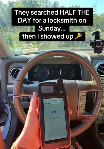 Locked out on a Sunday? 🔒 While others don’t work on weekends, I do. Fast response, real help, and a happy ending every time. 👉 Follow for real locksmith situations & weekend saves 🔑 Available Saturdays & Sundays. #locksmith #locksmithservice #locksmithlife #carlocksmith #carkeys