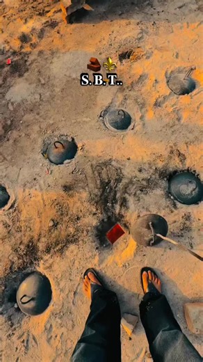 𝐓𝐄𝐑𝐀_𝐁𝐇𝐀𝐈_𝐑𝐀𝐌 𝟐𝟑 on Instagram: "Business⚜️ #viral #algorithm #business #reels #instagramreels"