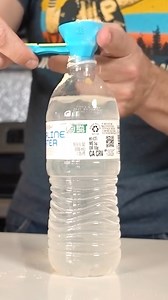 Tetsing the Slide Scoop Measuring Funnel! 🥄 #slidescoop #gadgets #kitchengadgets #kitchenfinds #amazon #amazonfinds | Freakin' Reviews