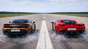 Ferrari 488 vs McLaren 720S drag race