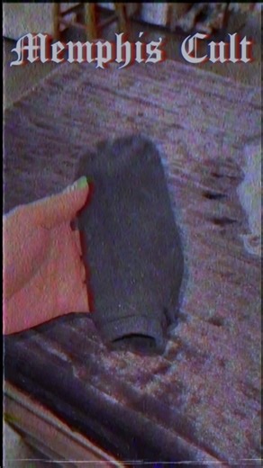 Wadadadog in 1996 #memphiscult #memphis #memphiscult1996 ##vhstiktok #memphisvh #supportmemphiscult #vhs #groovedealers #vhsedits #memphishardbass #onlyinmemphis #likedissbiach #phonk_music #phonk #vhsvideo #memphiscultmerch #soundofthesouth #memphishardbass1996