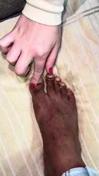 Apply This On Your Nails For 15 Minutes 😱