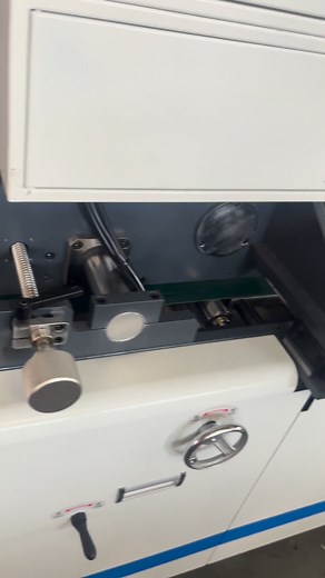 Window sticking machine manufacturer to solve window sticking process | 朱浩