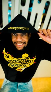 Asambe !!!😁😁😁✈️ Tsigogogo 💫✨💛 🎥: @keyller_photographer | Sam Deep Samukelo