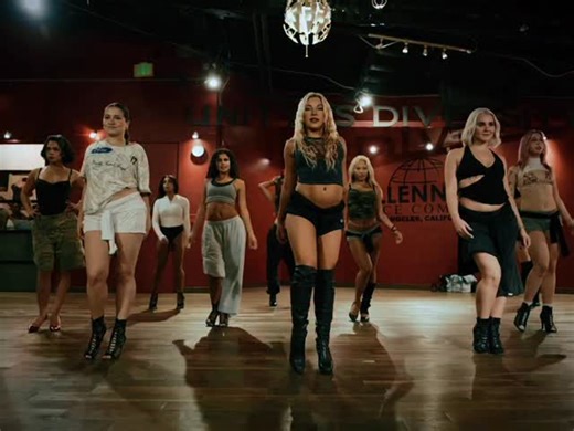 ANGEL SMITH on Instagram: "and they all did😍 had fun dancing with everyone this week 📍@mdcdance 🎥 @keeganbarnes_videographer 🎶 @pouya (Missed some dancers 🥹 dm me)"