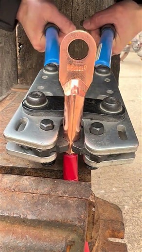 Manual Wire Crimping Tool For Strong And Reliable Connections #wire