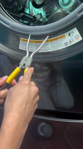 Cleaning or replacing rubber washer ring. This tool from amazon save me! ##amazonfinds##washermachine##cleaning##appliances##lg