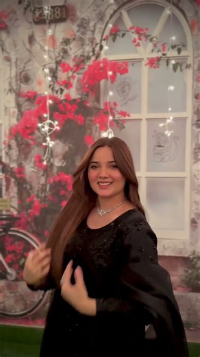 Your Desi girl is here❤️🤩 #rabeecakhan #shortvideo #shaadi